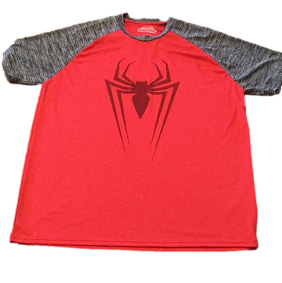 MARVEL Ultimate Spider-Man shirt. Men’s size 2XL - Picture 1 of 9